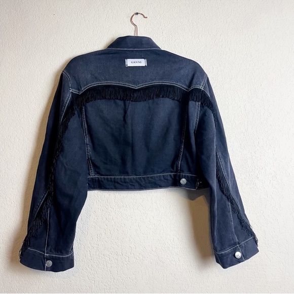 Ganni Rienzi Cropped Fringe Denim Jacket Washed
Black Size 36 Small - Picture 12 of 16